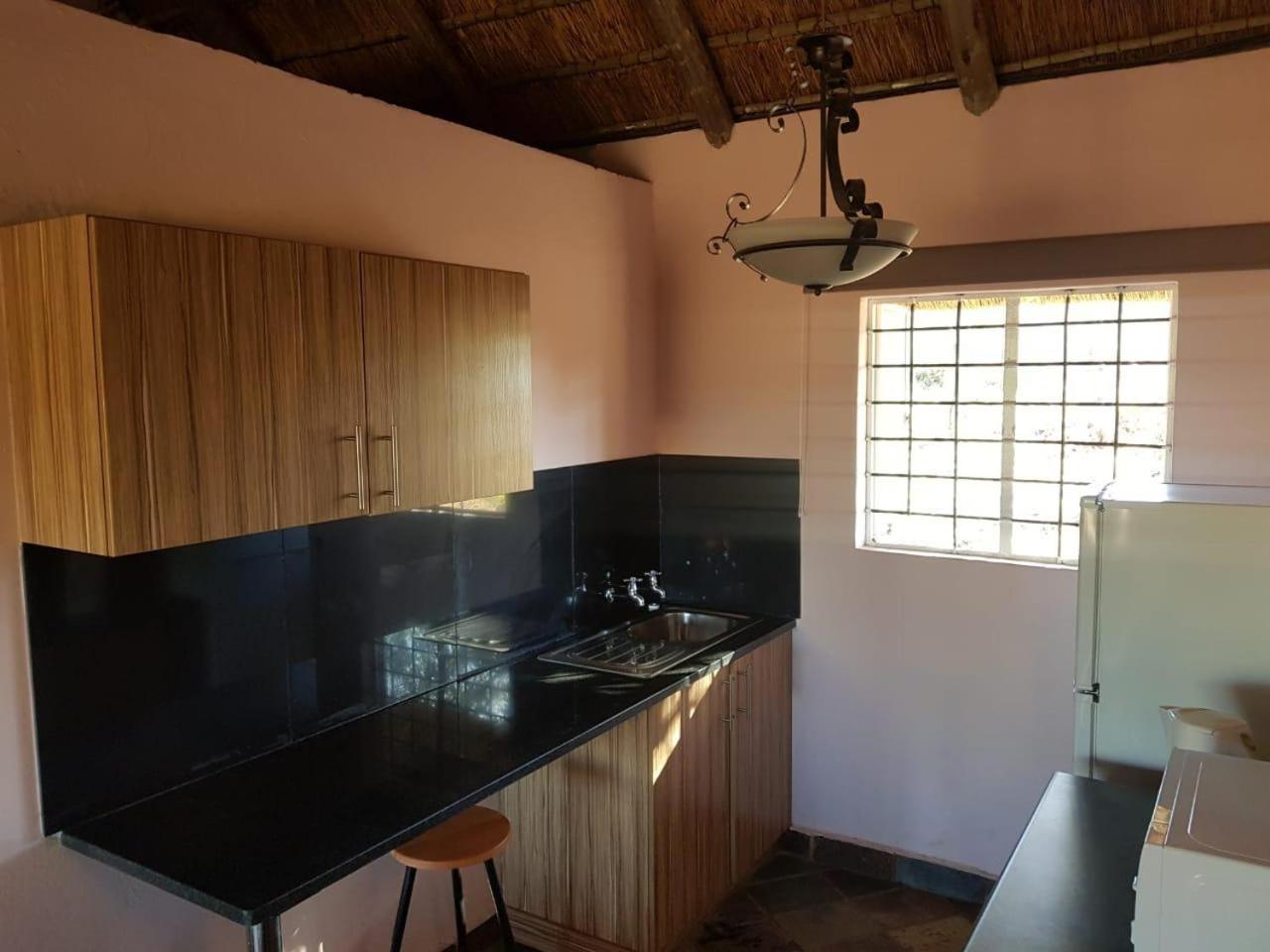 Lagai Roi Guesthouse Boshoek Chambre photo